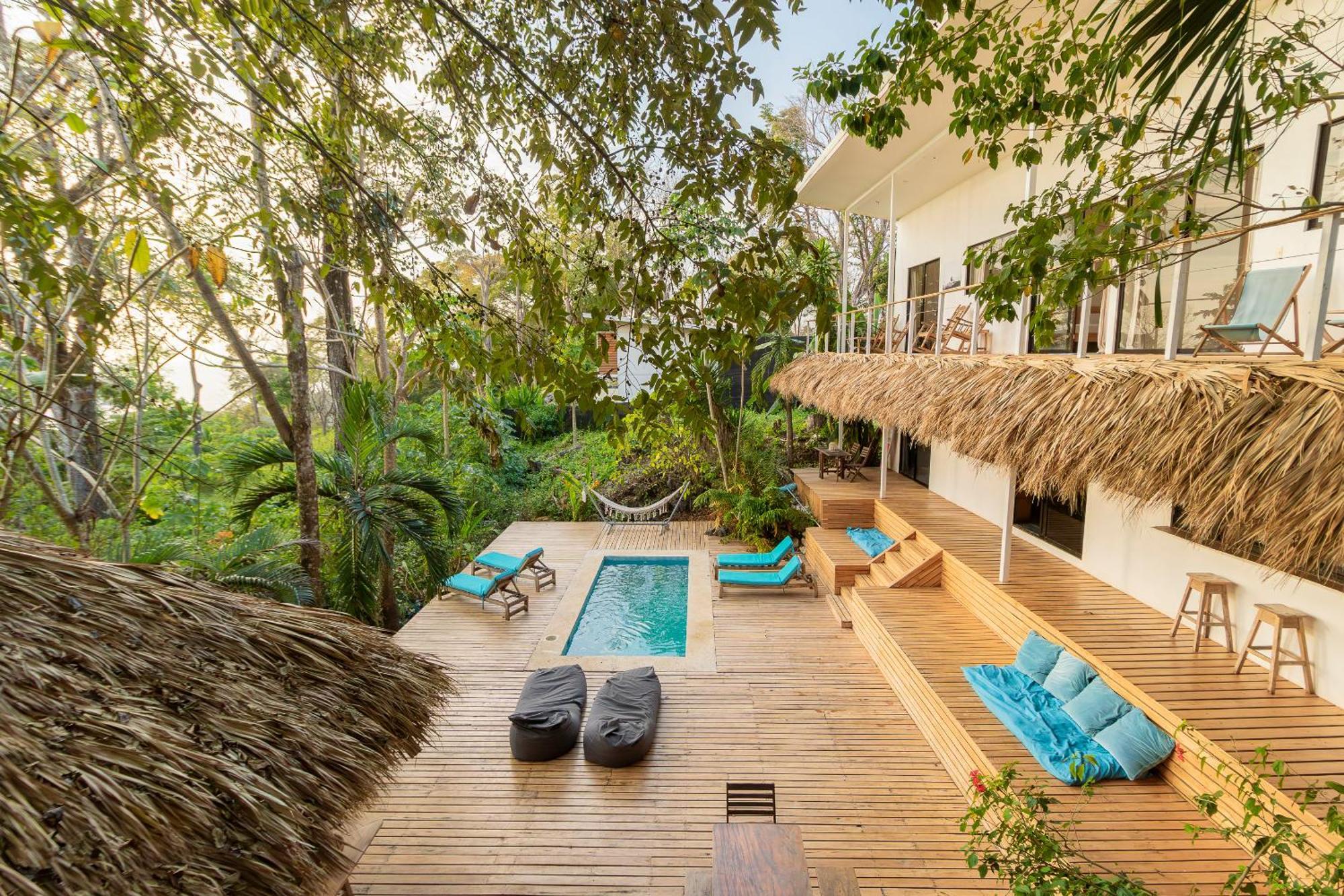 La Sana Surf Hotel, New Management, Few Mn Drive To The Beach Playa Santa Teresa  Eksteriør billede