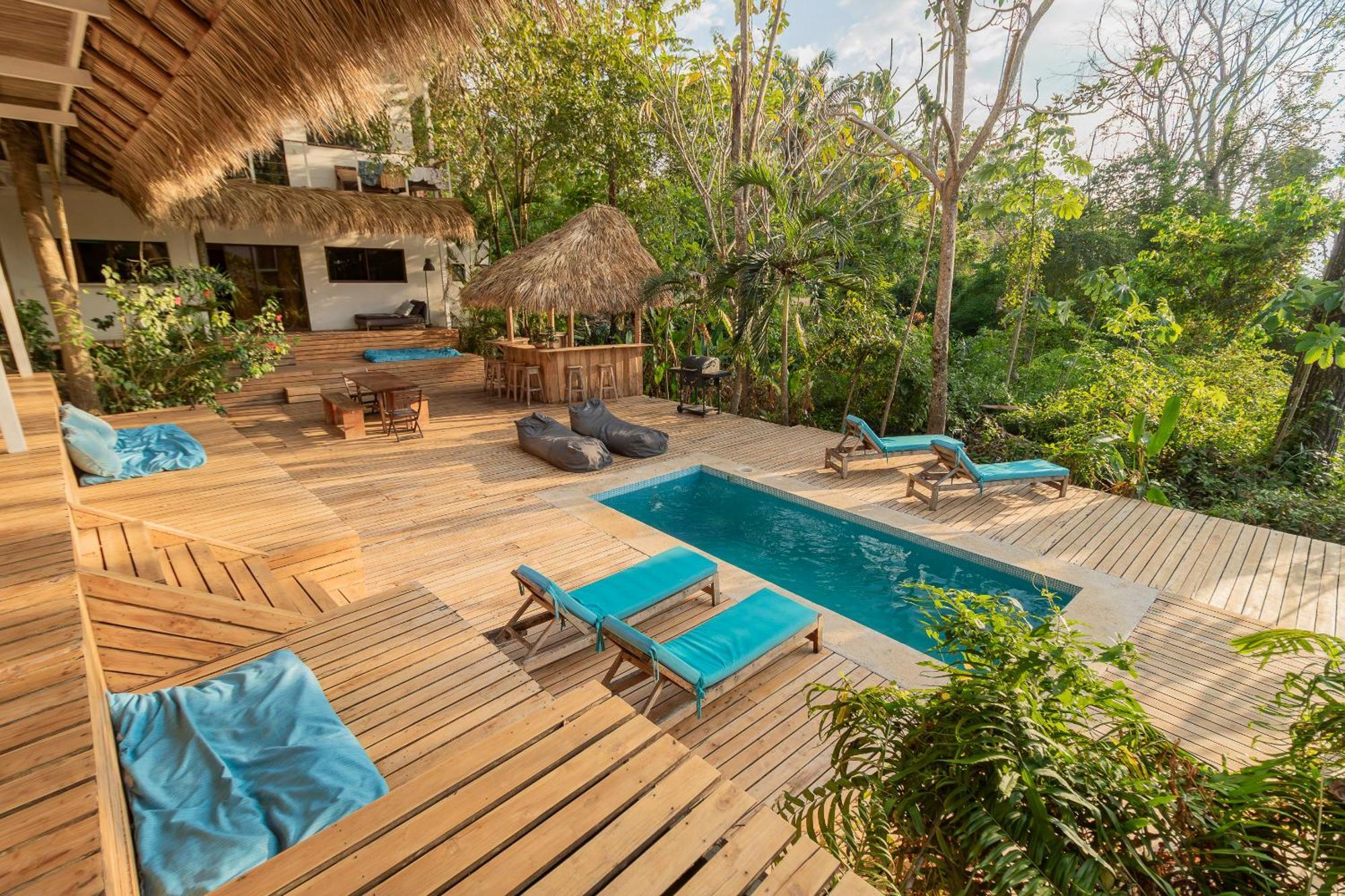 La Sana Surf Hotel, New Management, Few Mn Drive To The Beach Playa Santa Teresa  Eksteriør billede