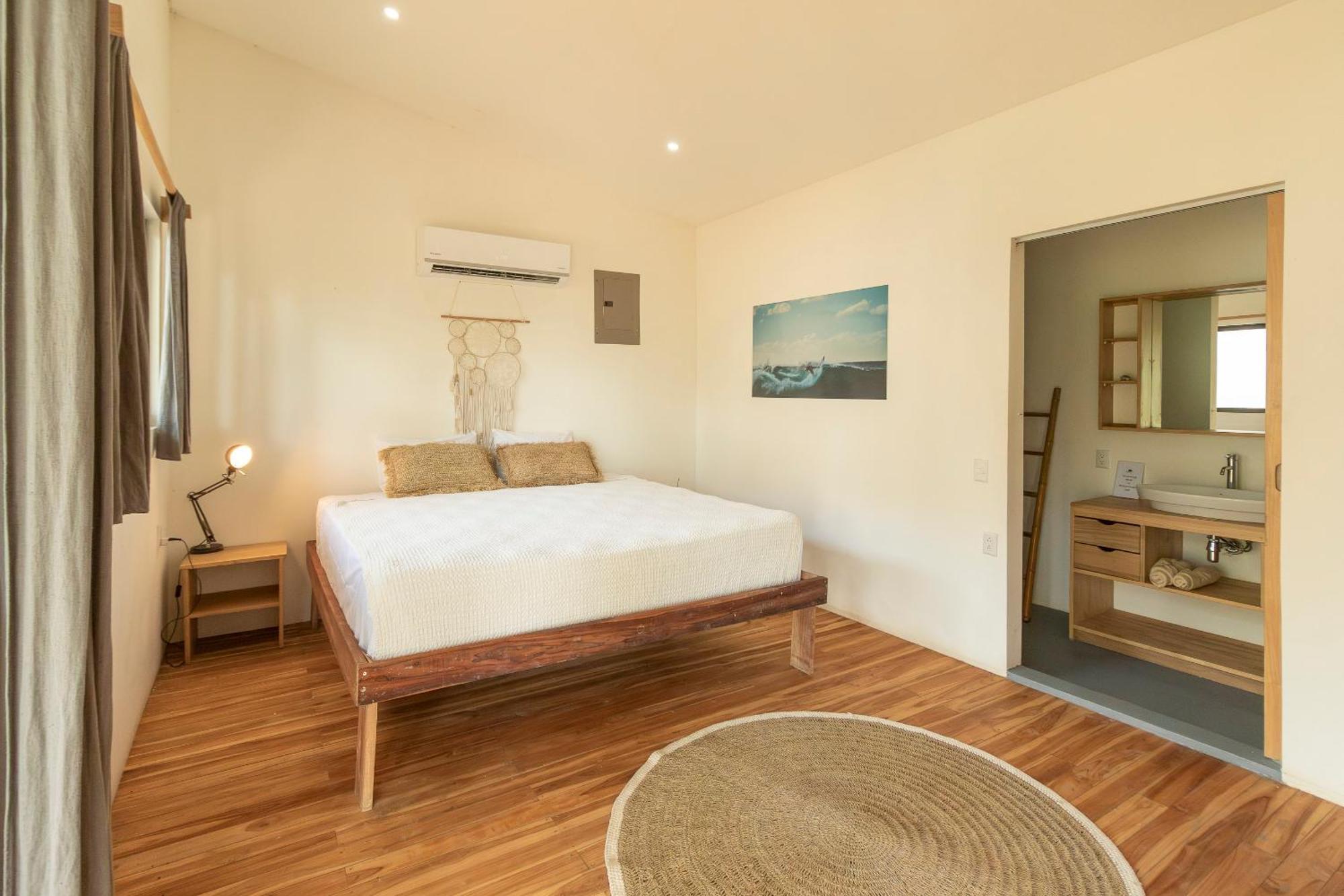 La Sana Surf Hotel, New Management, Few Mn Drive To The Beach Playa Santa Teresa  Eksteriør billede